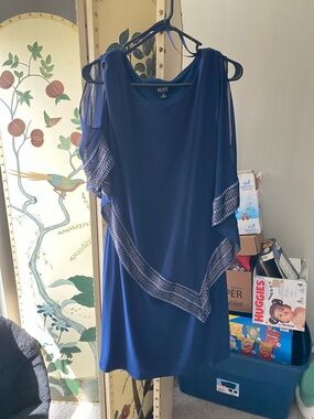 SLNY | Dresses | Slny Fig Chiffon Tiered Cocktail Dress Size 4 Rhinestone  Shoulders | Poshmark